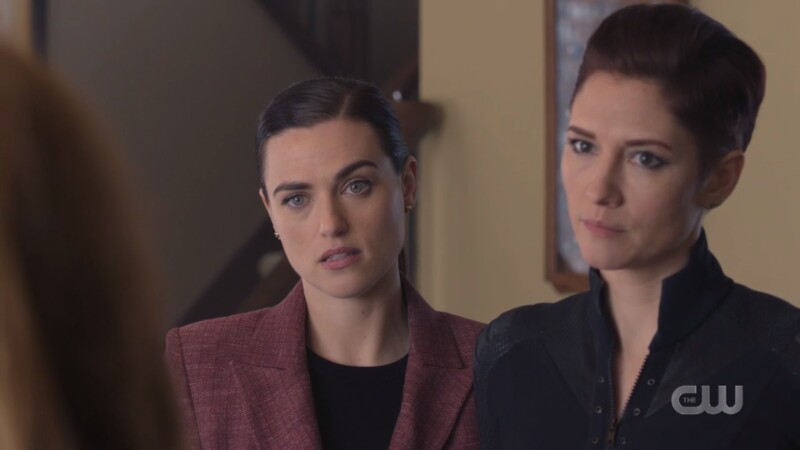 Lena quirks her eyebrow and Alex tilts her head