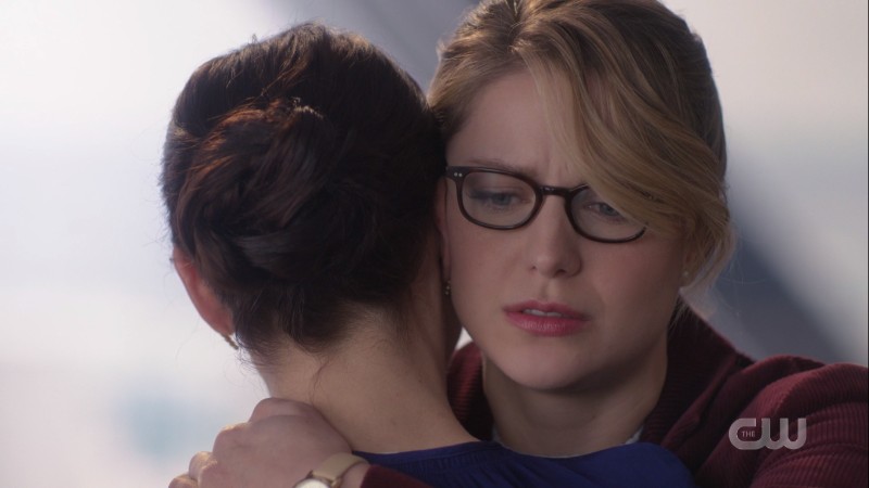 Kara hugs Lena