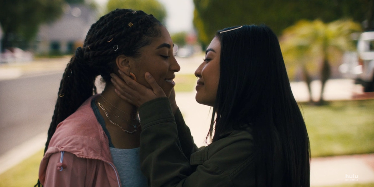 Light as a Feather" Season 2 Lifts Lesbian Character the Spotlight