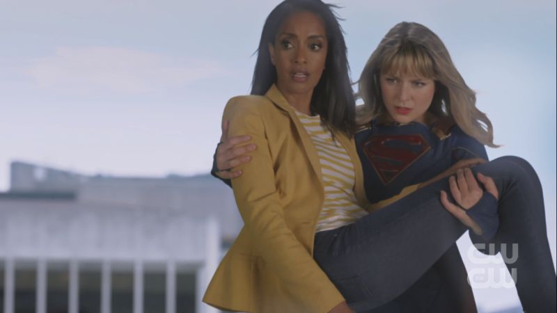 supergirl flies kelly to safety