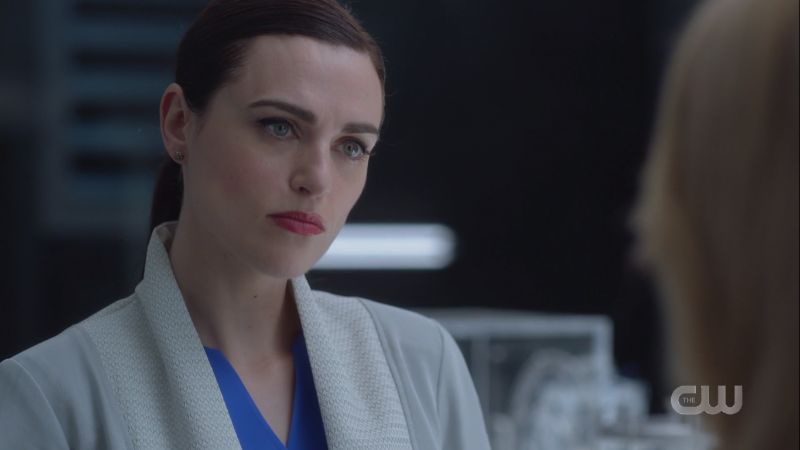 lena looks decisive 