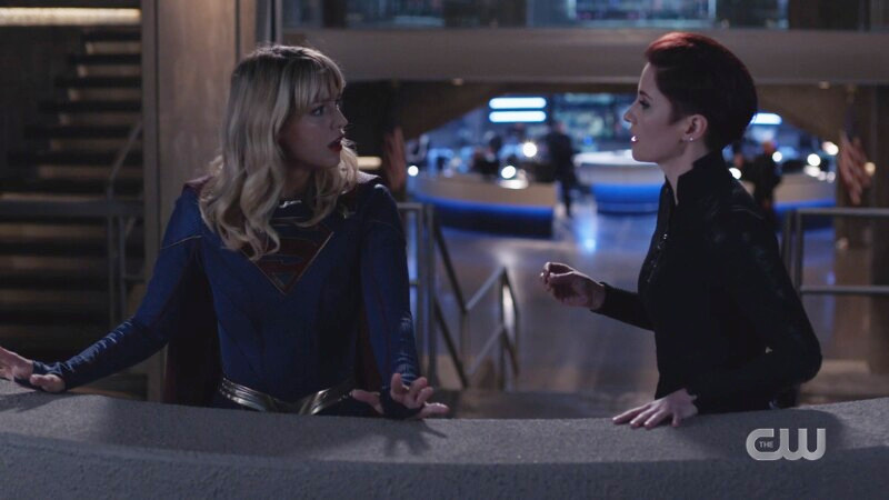 Alex gives Kara a talking to