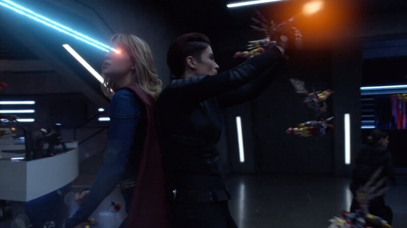 Supergirl and Alex fight back to back