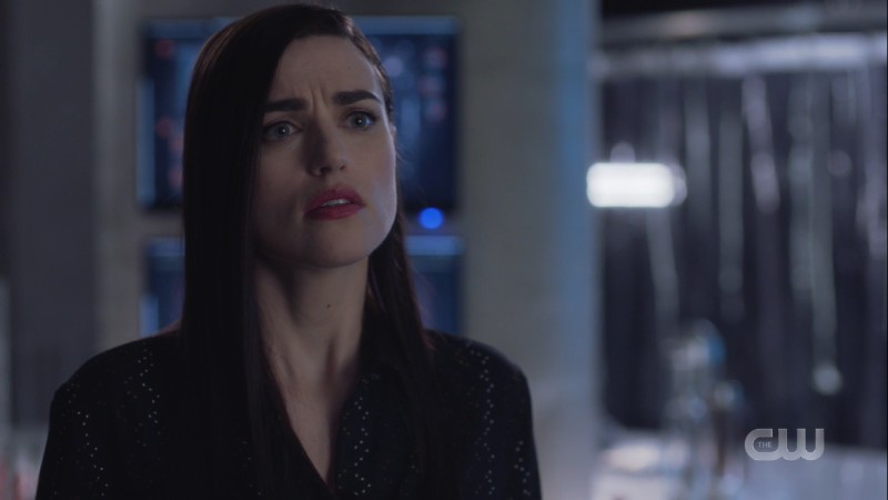 lena begs kara