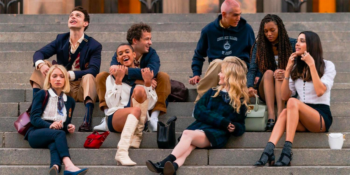 The cast of the new Gossip Girl on the steps of the Met.