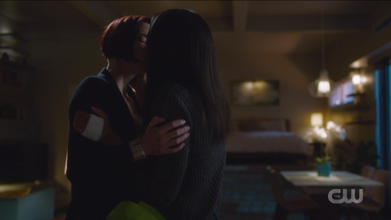 Supergirl recap: Alex Danvers and Kelly Olsen kiss for the first time in too long.