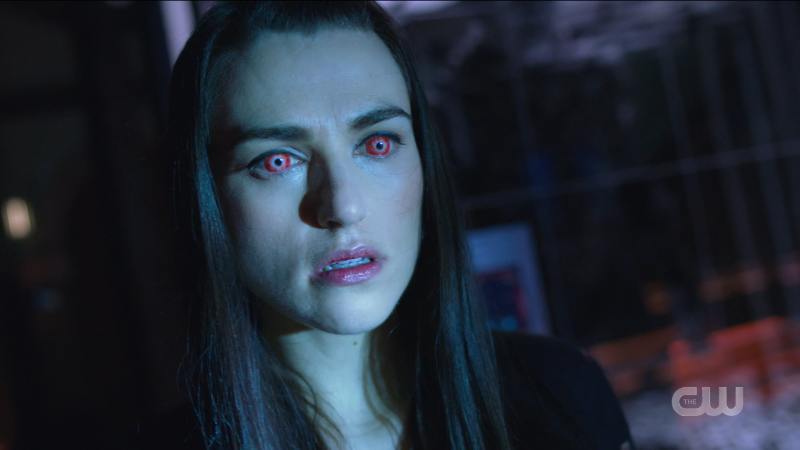 Supergirl Episode 607: Lena has Phantom eyes.