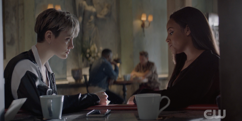 Batwoman recap: Sophie and CirceKate share a lunch together over some tea