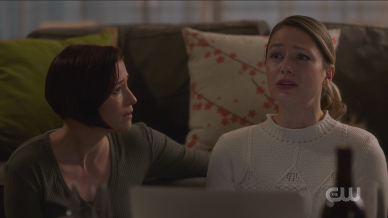 Supergirl 608, The Danvers Sisters: Alex comforts Kara as she confesses her feelings