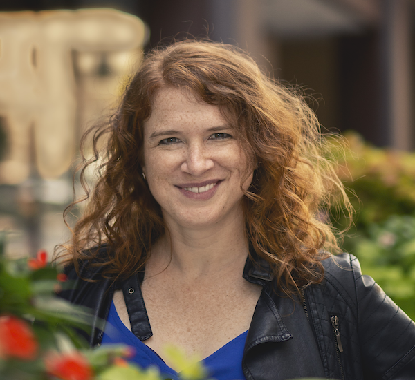 Profile photo of Amy Lee Lillard