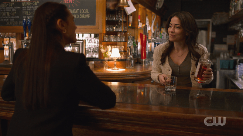 Supergirl 611 recap: The Morrigan from Lost Girl serves Lena Luthor a drink