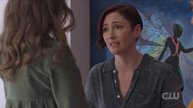 Supergirl recap 615: Alex looks at Esme apologetically