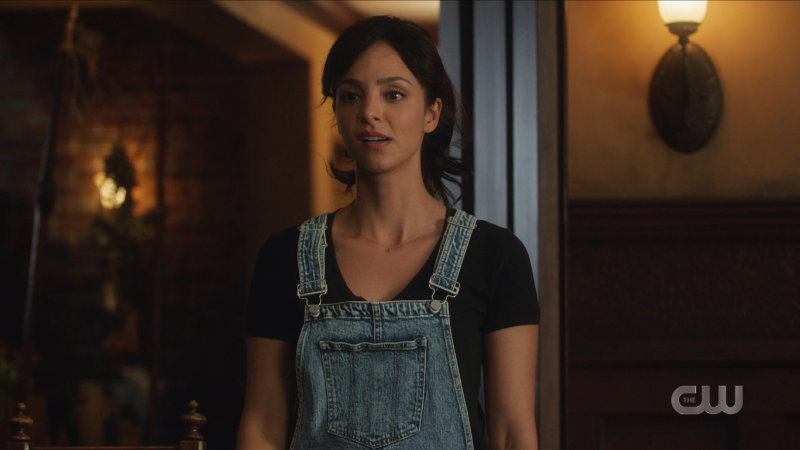 Flannel Zari emerges from the totem in overalls, a bit confused