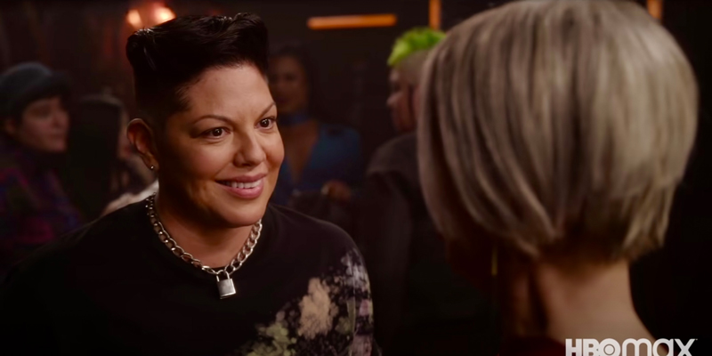 Sara Ramirez smiles at Miranda