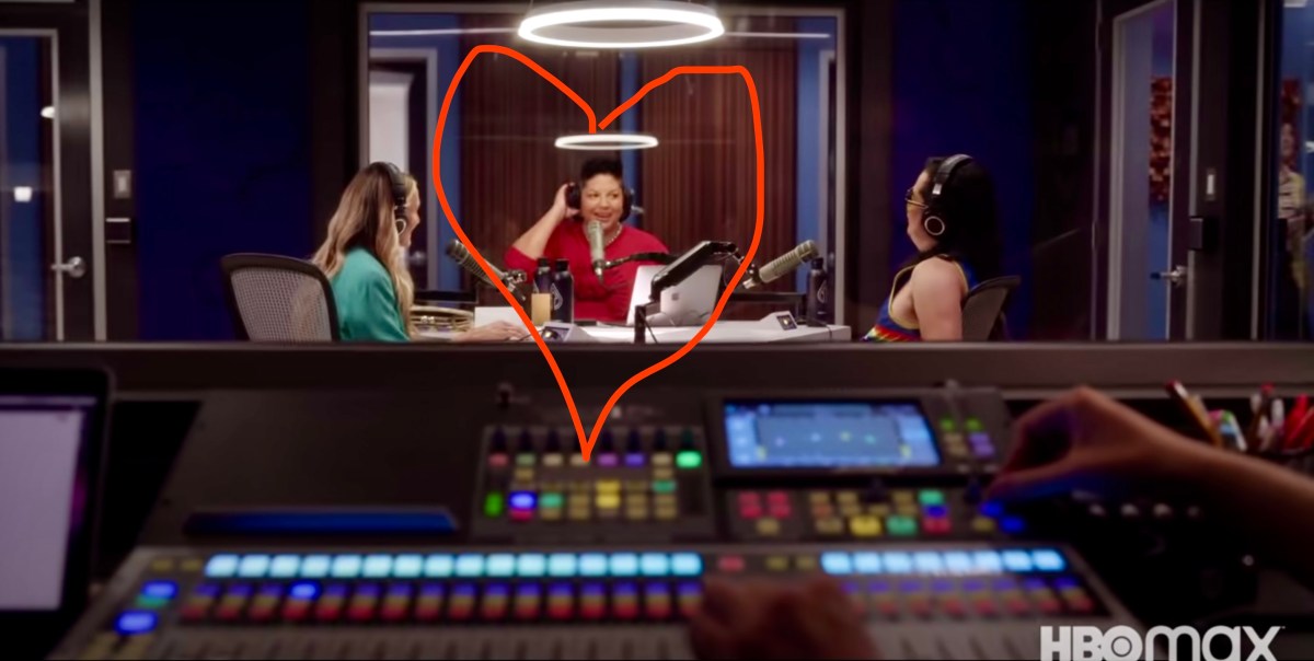 Sara Ramirez with a heart around her drawn by Carmen