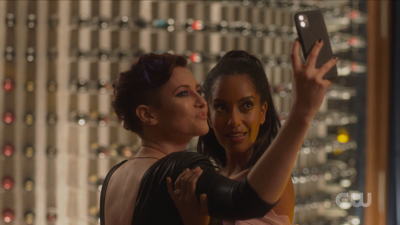 Alex and Kelly take a selfie