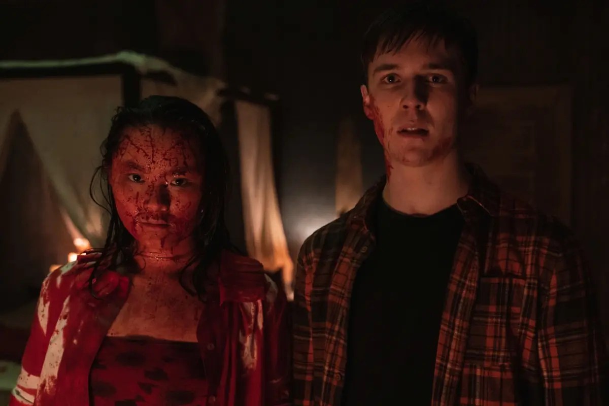 Vivian and Jamie in Wreck, covered in blood