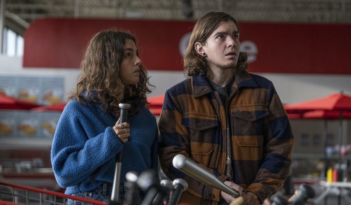 Elliot Fletcher and Olivia Thirlby scrounging for supplies in "Y: The Last Man"