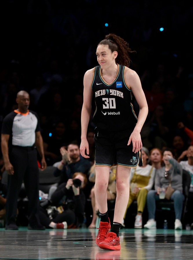 NEW YORK, NEW YORK - MAY 21: (NEW YORK DAILIES OUT) Breanna Stewart #30 of the New York Liberty in action against the Indiana Fever at Barclays Center on May 21, 2023 in New York City. The Liberty defeated the Fever 90-73. (Photo by Jim McIsaac/Getty Images)