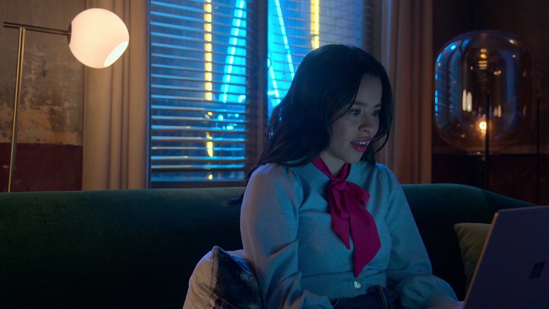 good trouble 401 recap: Mariana video chats with the girls from Bulk Beauty to strategize about meeting with Evan.