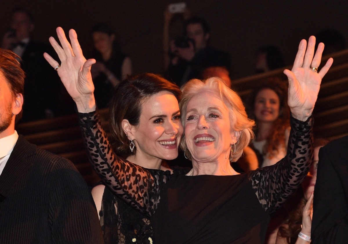 holland taylor and sarah paulson