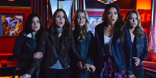 The five Pretty Little Liars gasp in shock