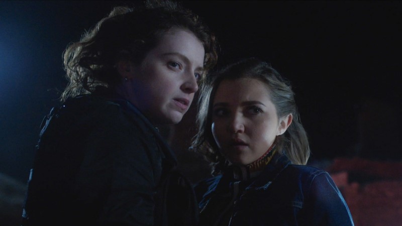Vampire Academy 105: Meredth and Mia give a death glare