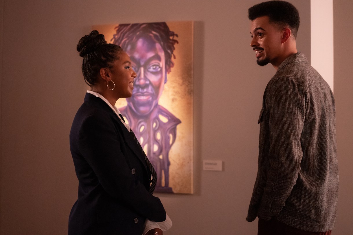 Los Angeles Traffic (L-R): Jordan Hull as Angie and Simon Longnight as Hendrix in THE L WORD: GENERATION Q, "Los Angeles Traffic". Photo Credit: