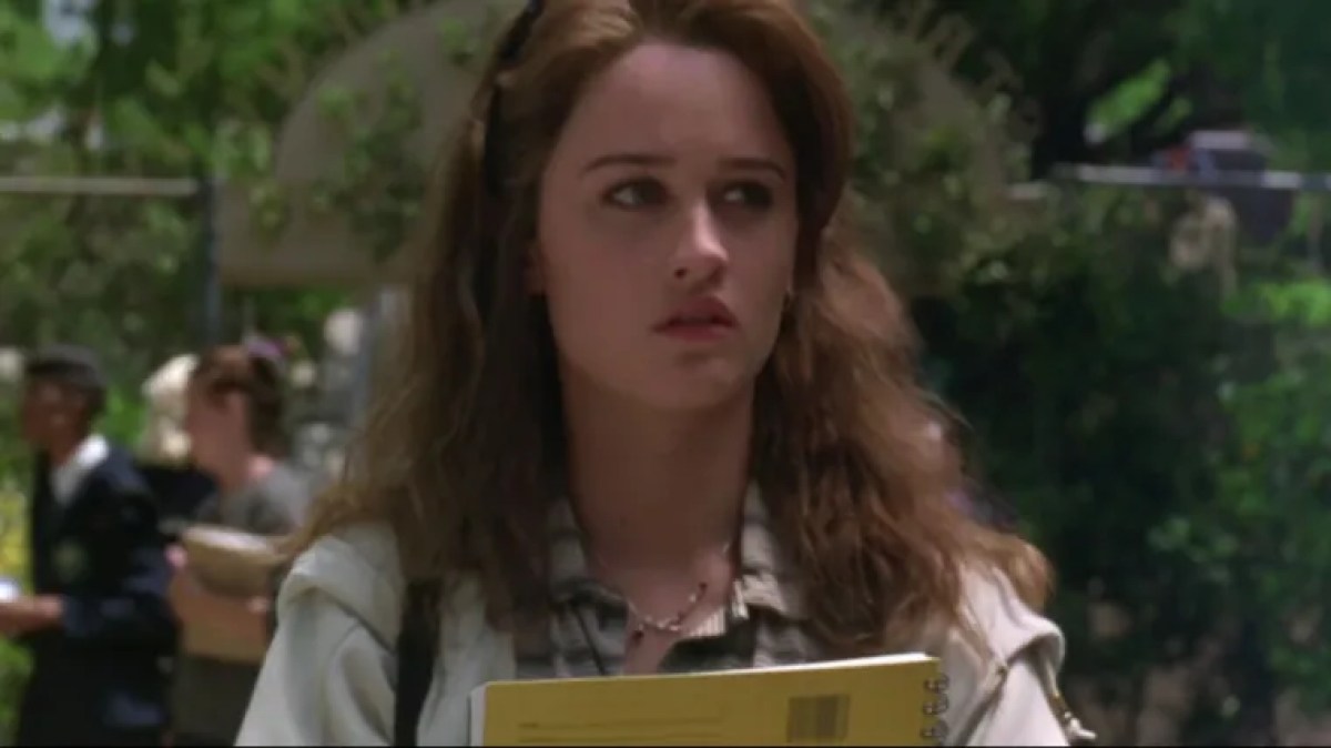 Sarah Bailey from The Craft holds a notebook