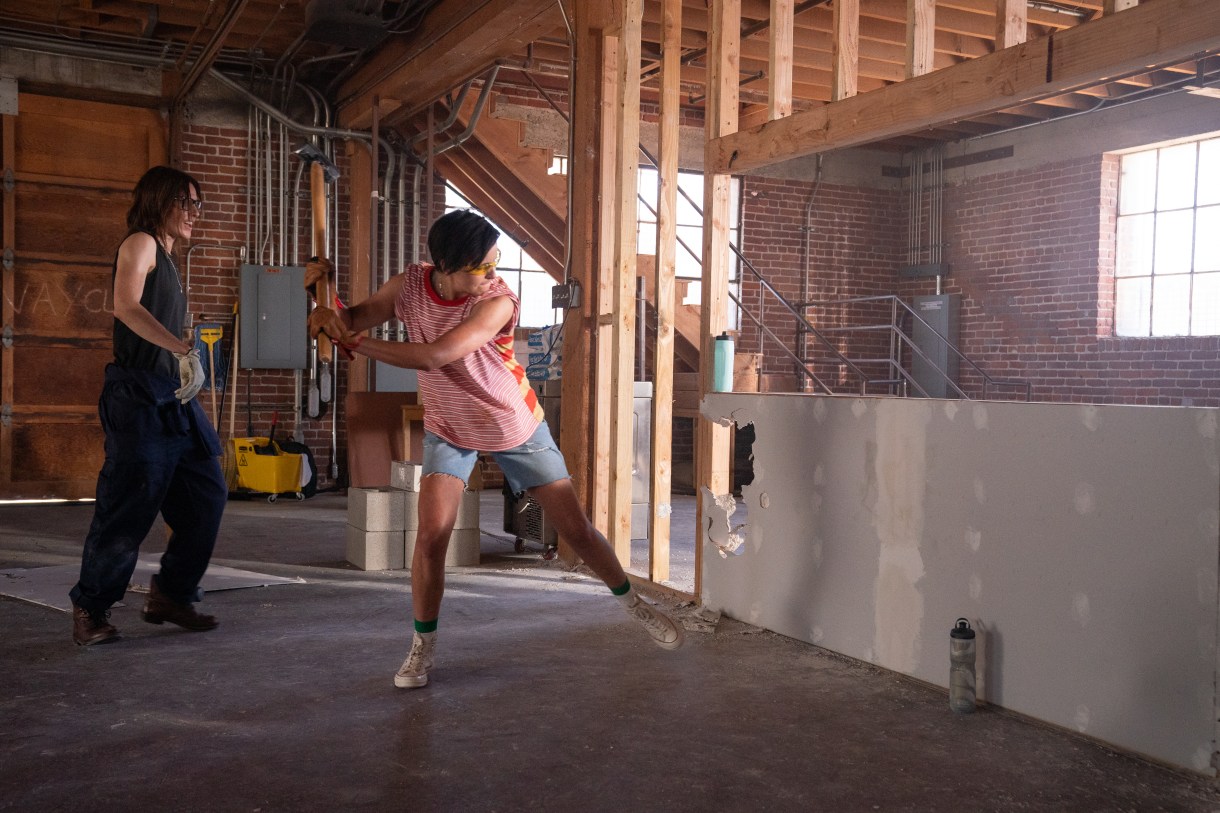 Quiz Show (L-R): Kate Moennig as Shane and Jacqueline Toboni as Finley in THE L WORD: GENERATION Q, "Quiz Show". Photo Credit: Nicole Wilder/SHOWTIME.