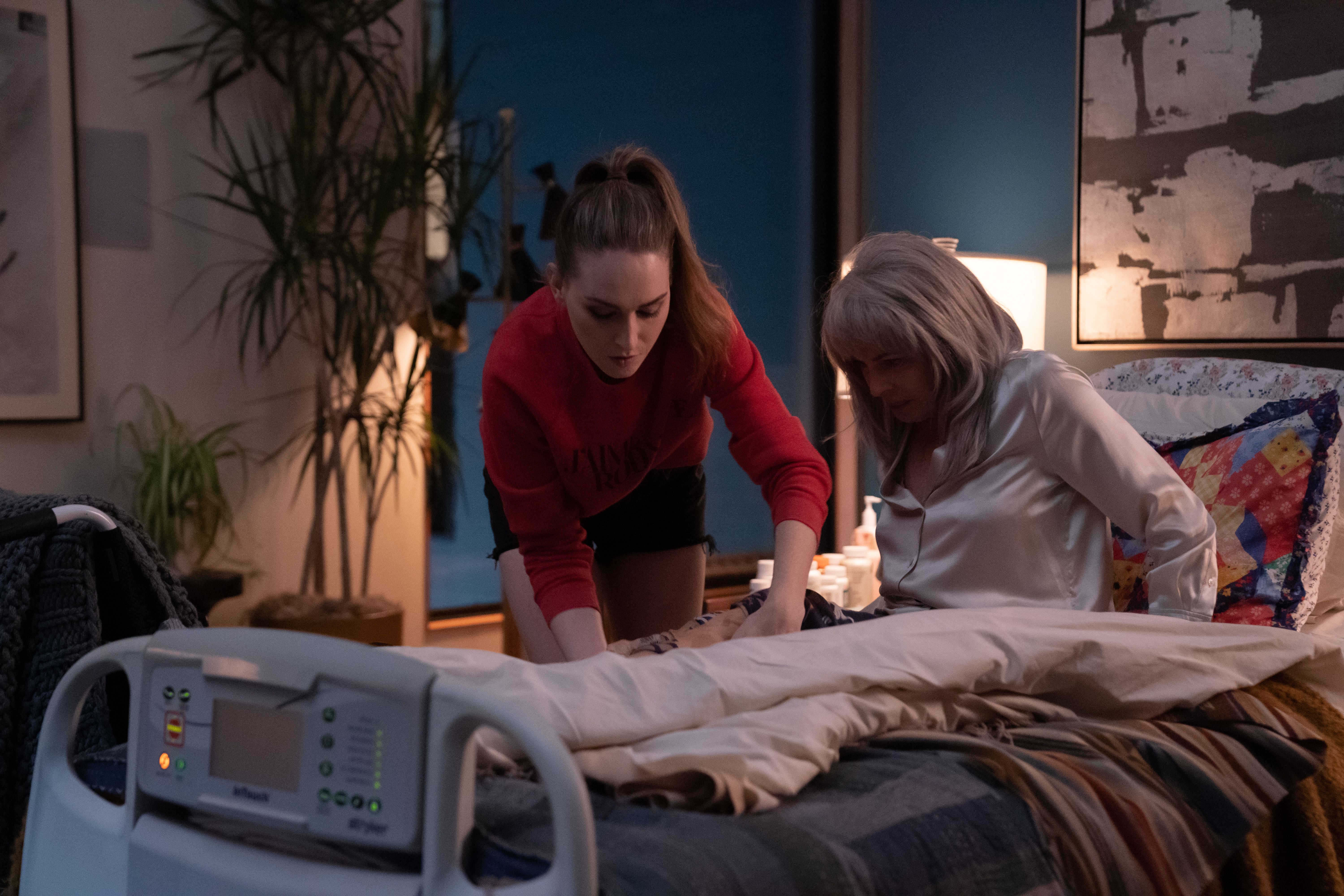 Last to Know (L-R): Jamie Clayton as Tess and Joanna Cassidy as Patty in THE L WORD: GENERATION Q, "Last To Know". Photo Credit: Nicole Wilder/SHOWTIME.