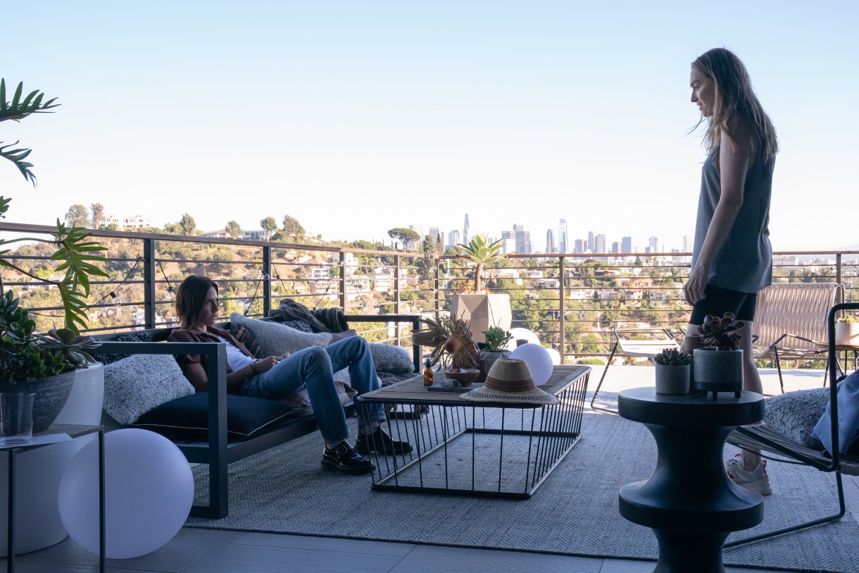 (L-R): Kate Moennig as Shane and Jamie Clayton as Tess in THE L WORD: GENERATION Q, "Locked Out". Photo Credit: Nicole Wilder/SHOWTIME.