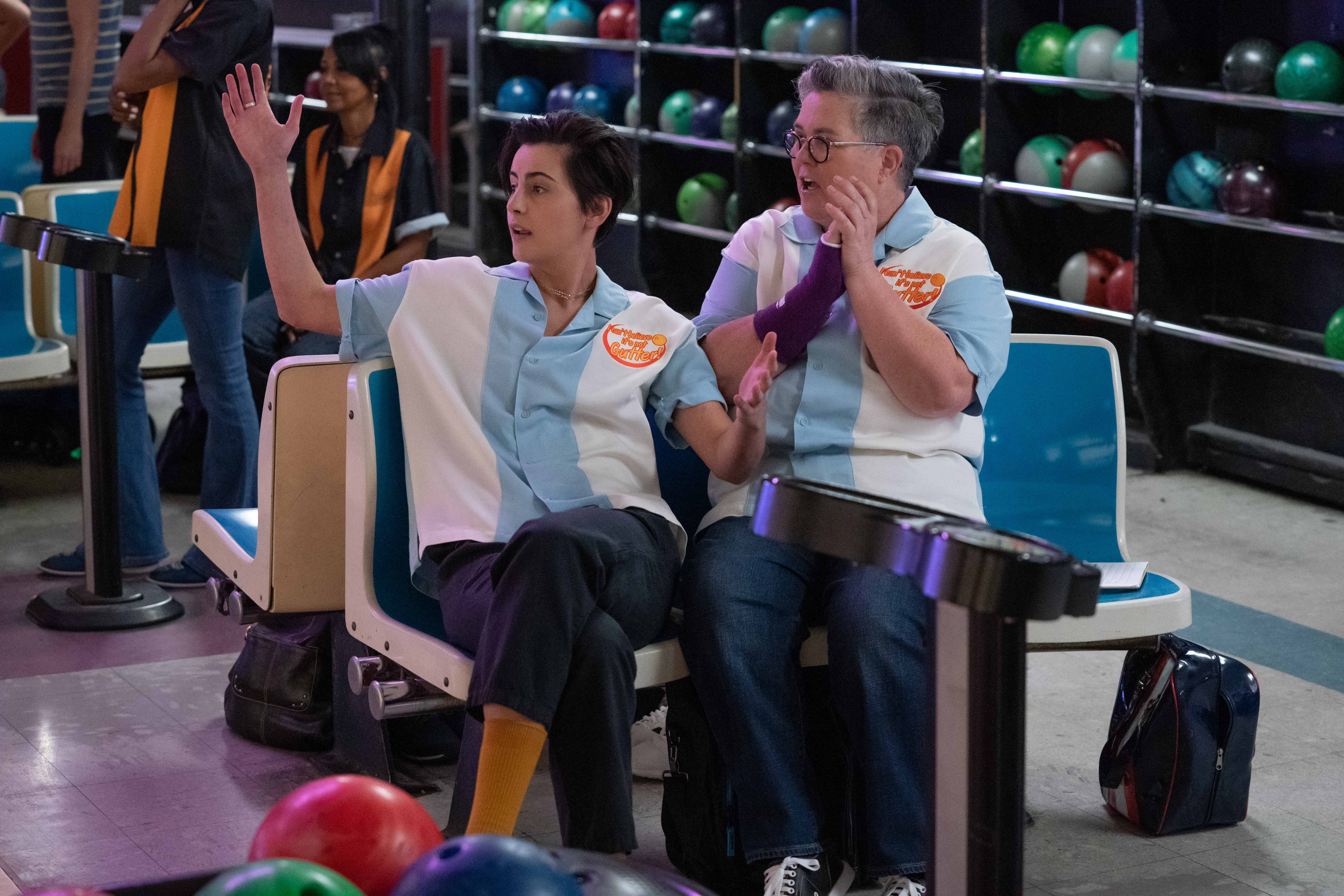 Little Boxes (L-R): Jacqueline Toboni as Finley and Rosie O'Donnell as Carrie in THE L WORD: GENERATION Q, "Little Boxes". Photo Credit: Nicole Wilder/SHOWTIME.