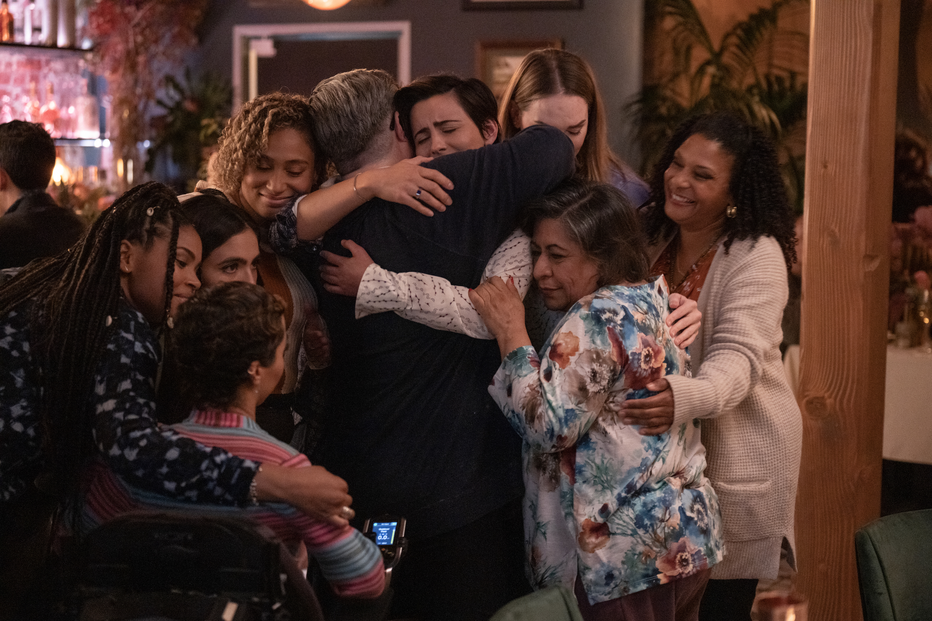 (L-R): Carmen LoBue as Dre, Arienne Mandi as Dani, Rosanny Zayas as Sophie, Jacqueline Toboni as Finley, Jamie Clayton as Tess, XX and XX in THE L WORD: GENERATION Q, "Quality Family Time". Photo Credit: Scott Everett White/SHOWTIME.