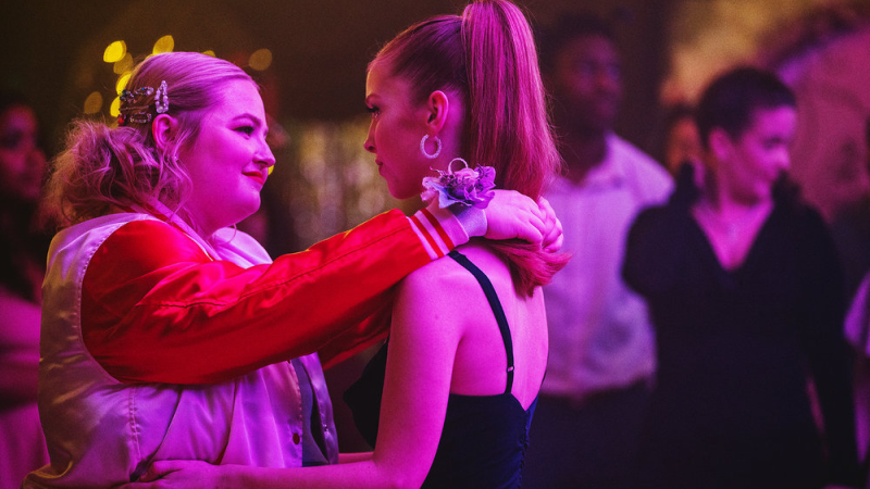 Astrid & Lilly Save the World: Lilly and Candace dance at prom