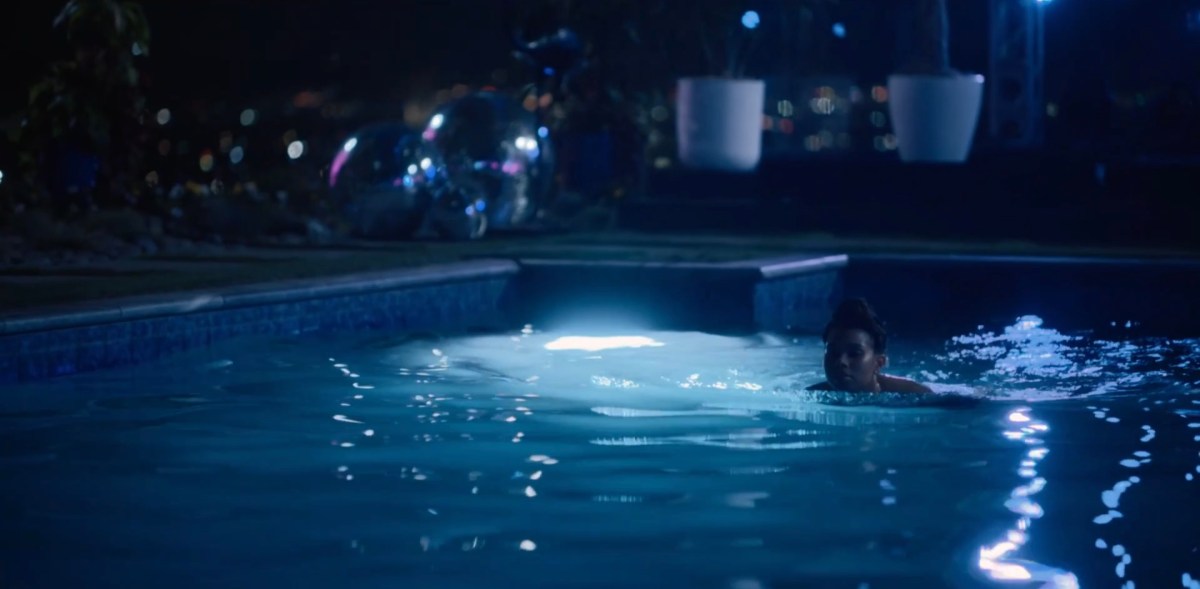 Dre in the pool