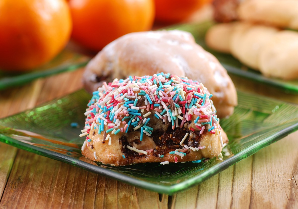 An Italian fig cookie