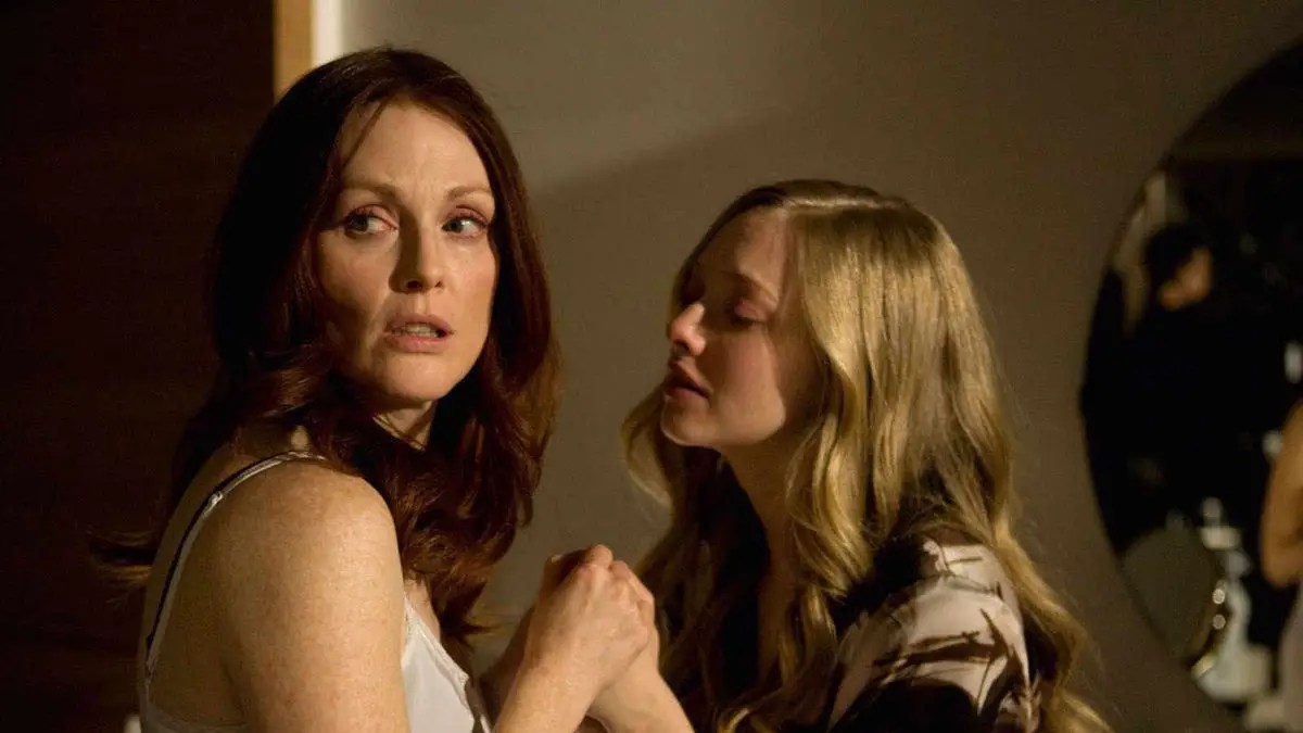 Julienne Moore and Amanda Seyfried