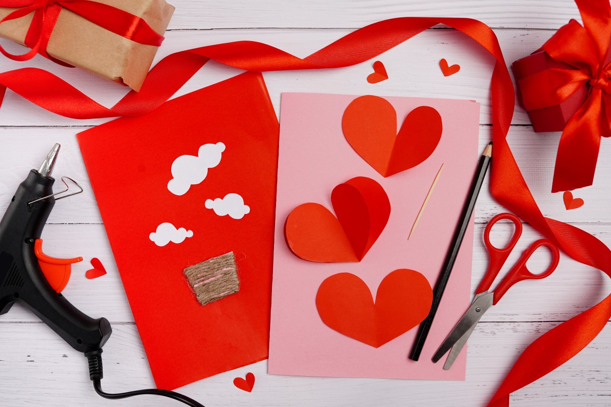 How To Make Valentine's Day Cards for Your Friends | Autostraddle