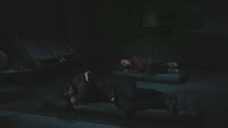 The Last of Us: Ellie and Joel laugh themselves to sleep in their hideout 