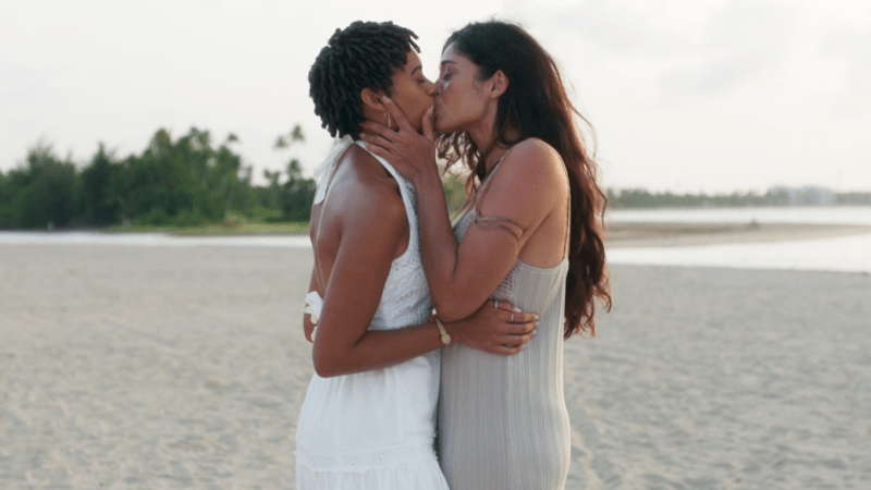 Fantasy Island: Ruby and Isla kiss on the beach