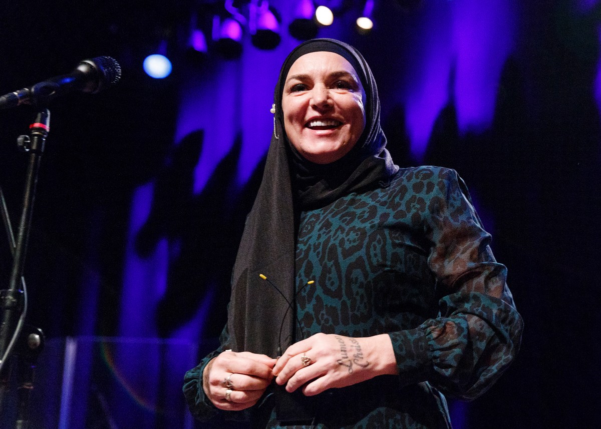 VANCOUVER, BRITISH COLUMBIA - FEBRUARY 01: Singer-songwriter Sinead O'Connor performs on stage at Vogue Theatre on February 01, 2020 in Vancouver, Canada. (Photo by Andrew Chin/Getty Images)