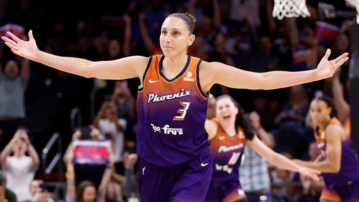 Sue Bird, Diana Taurasi and Candace Parker lead 2020 WNBA jersey sales --  shop the top 10 here