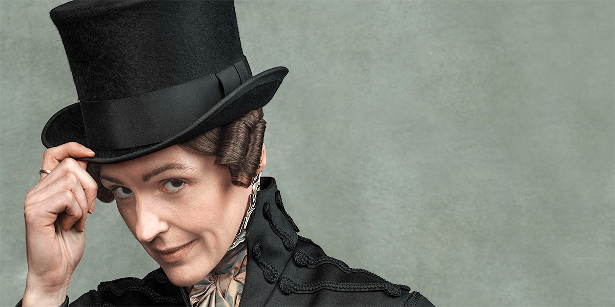 Anne Lister in Gentleman Jack tipping her top hat