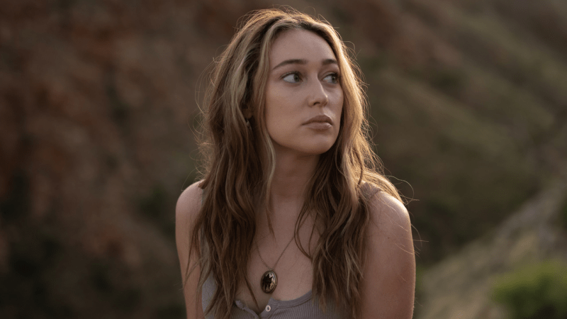 Alycia Debnam-Carey as Alice Hart