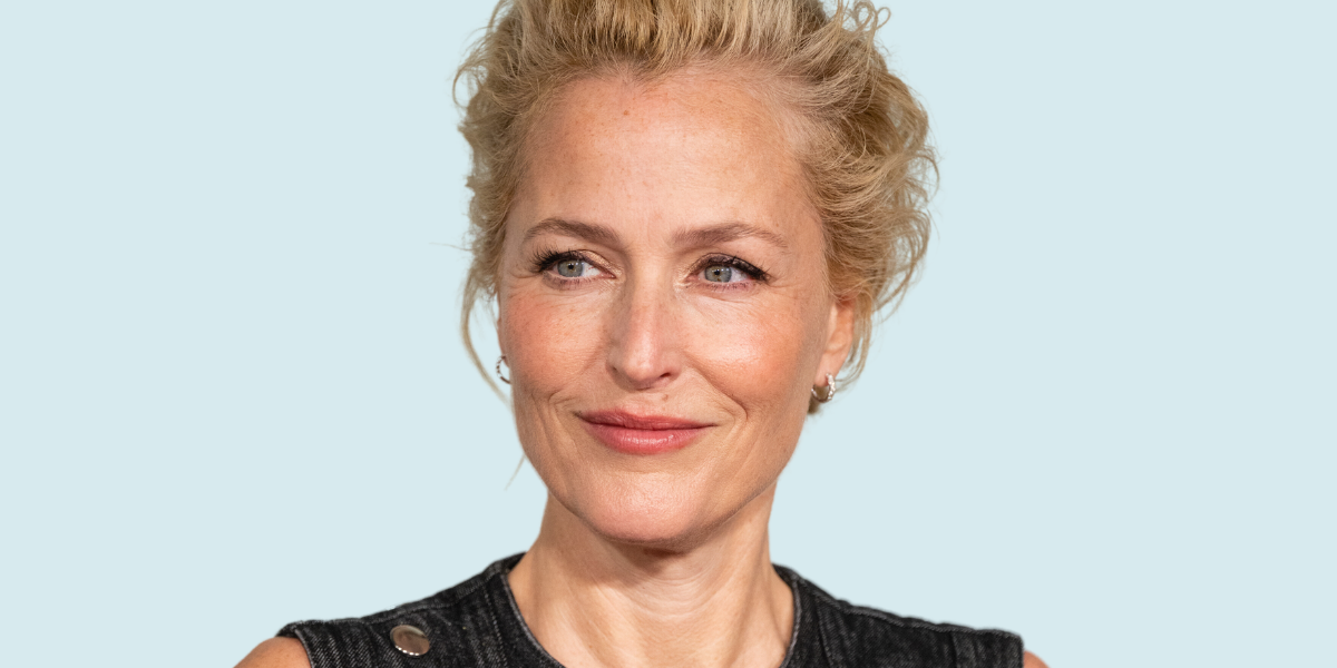 a close up photo of Gillian Anderson