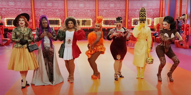 Drag Race 1602 recap: The second group of queens all line up and pose