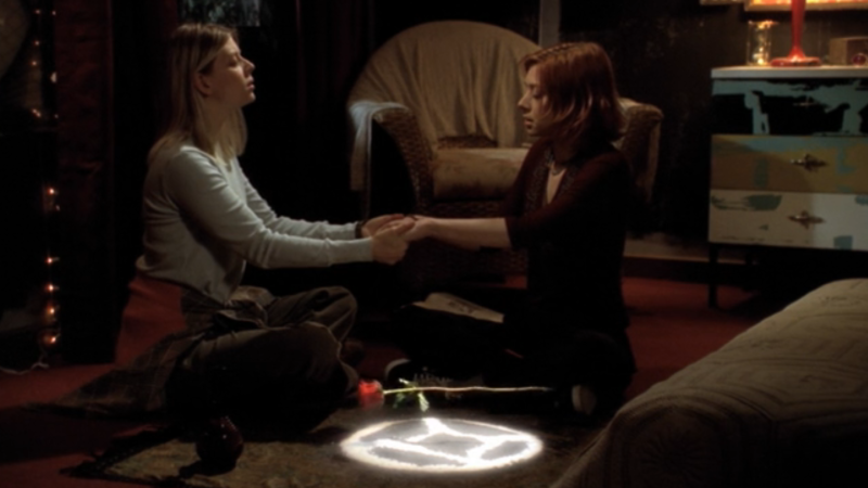 Buffy: Willow and Tara float a rose together, if you know what i mean