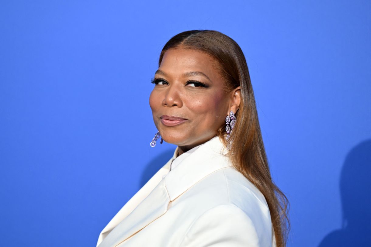 US rapper Queen Latifah arrives to attend the annual amfAR Cinema Against AIDS Cannes Gala at the Hotel du Cap-Eden-Roc in Cap d'Antibes, southern France, on the sidelines of the 76th Cannes Film Festival, on May 25, 2023. (Photo by Stefano Rellandini / AFP)