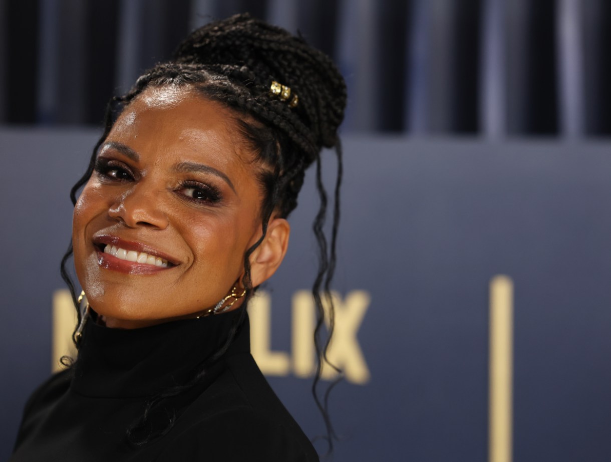 Audra Mcdonald arriving on the red carpet at the 30th Screen Actors Guild Awards in Shrine Auditorium and Expo Hall in Los Angeles, CA, Saturday, Feb. 24, 2024.